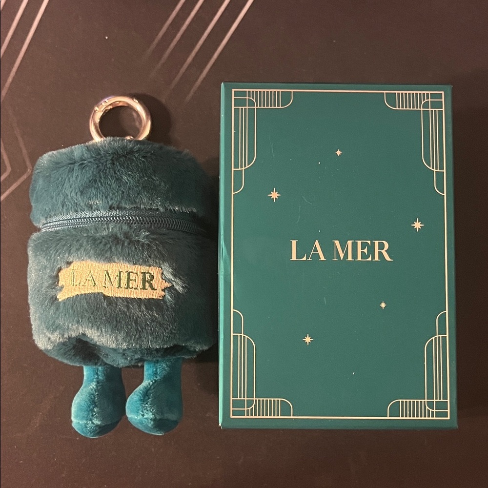 NWT La Mer Plush Keychain / Bag Charm in Night (Teal)